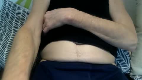 Snapshot of pea23 chatting on 24, 1, 2025 pea23 online show from 24, 1, 2025