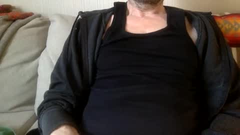 Snapshot of pea23 chatting on 26, 2, 2025 pea23 online show from 26, 2, 2025