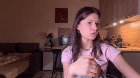 Snapshot of peaceful_oblivion chatting on 18, 9, 2025 Sandra Next Stream pm MSK 5 pm UTC1pm EDT online show from 18, 9, 2025