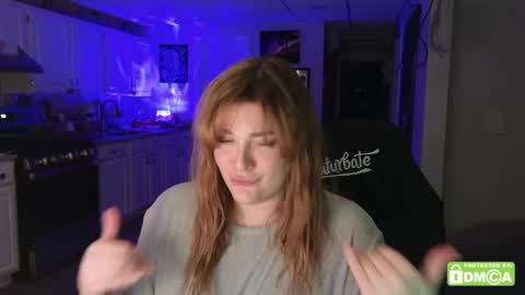   online show from 28, 2, 2025