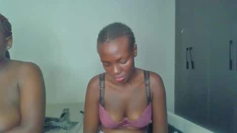 peach_ebonny online show from 9, 5, 2026