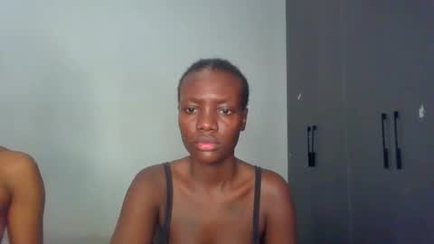 peach_ebonny online show from 12, 5, 2026