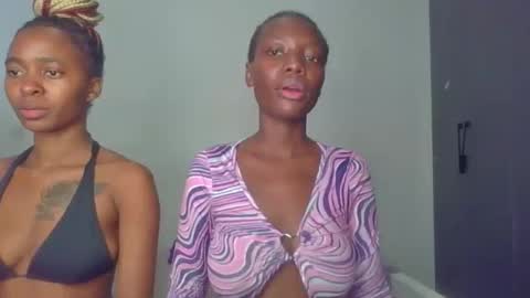 peach_ebonny online show from 13, 5, 2026