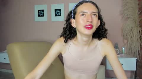 Snapshot of peach_tyron chatting on 9, 1, 2025 peach tyron online show from 9, 1, 2025