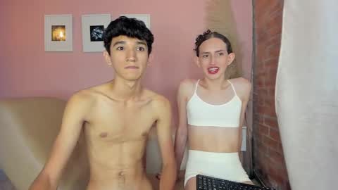 Snapshot of peach_tyron chatting on 22, 1, 2025 peach tyron online show from 22, 1, 2025