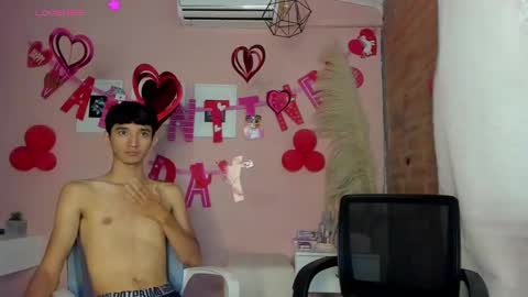 Snapshot of peach_tyron chatting on 15, 2, 2025 peach tyron online show from 15, 2, 2025