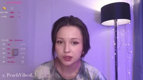 Snapshot of peachvibes chatting on 7, 3, 2025 Lili online show from 7, 3, 2025