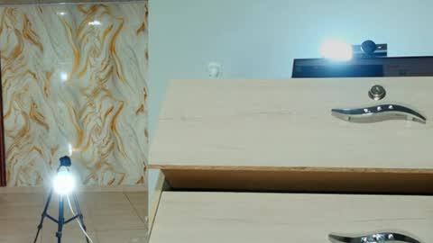 peachy__baby online show from 4, 6, 2026