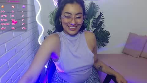 peachy_tay online show from 23, 11, 2025