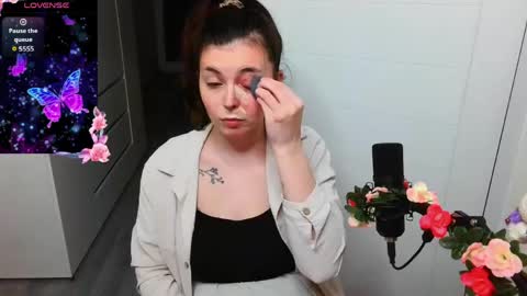 Peachy online show from 4, 4, 2026