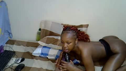 peachysparkel online show from 21, 2, 2026