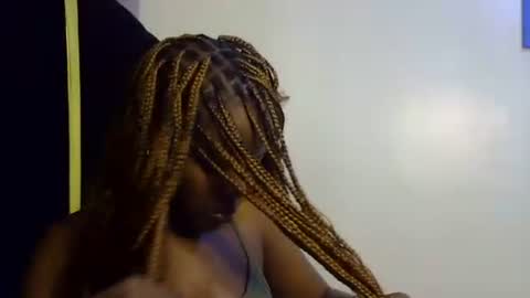 Snapshot of pearl_velvet chatting on 2, 3, 2026 vel online show from 2, 3, 2026