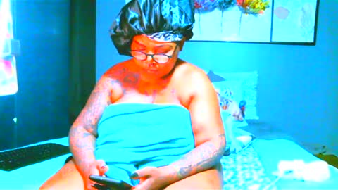 Snapshot of pearlblu38 chatting on 9, 3, 2025 Pearl online show from 9, 3, 2025