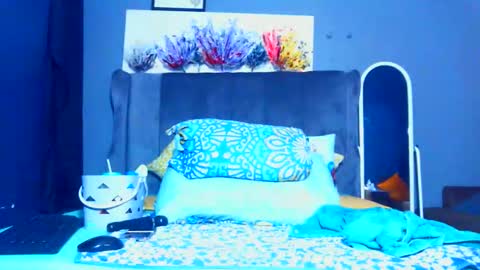 Snapshot of pearlblu38 chatting on 14, 9, 2025 Pearl online show from 14, 9, 2025