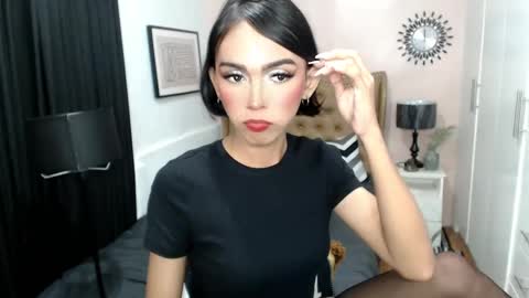 Pearl online show from 23, 2, 2025