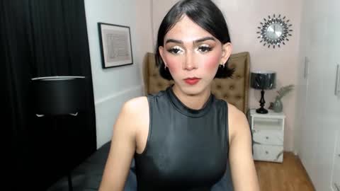 Pearl online show from 8, 3, 2025