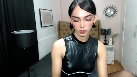 Pearl online show from 10, 3, 2025