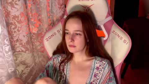 Snapshot of pearlprincess_ chatting on 25, 9, 2025 Adelina online show from 25, 9, 2025