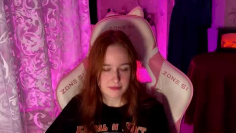 Snapshot of pearlprincess_ chatting on 9, 10, 2025 Adelina online show from 9, 10, 2025