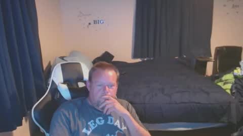 pecker40 online show from 23, 2, 2025