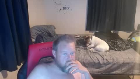 pecker40 online show from 12, 4, 2026