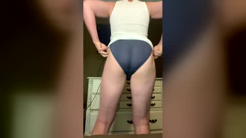 peeachyking online show from 23, 2, 2026