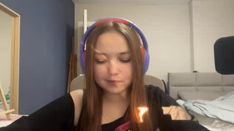 Luna Vale online show from 22, 6, 2026