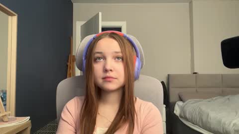 Luna Vale online show from 28, 6, 2026