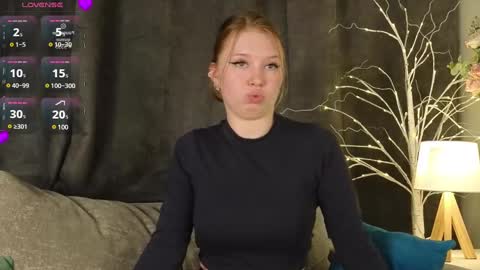 Snapshot of peggyalder chatting on 7, 3, 2025 Kylie online show from 7, 3, 2025