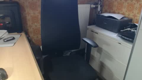 Pemue65 online show from 14, 4, 2026