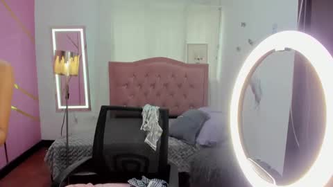 peneelopeecute online show from 3, 1, 2025