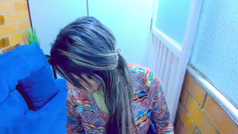 Penelope online show from 10, 12, 2024