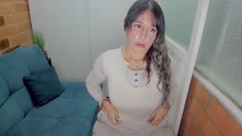 Penelope online show from 6, 10, 2025