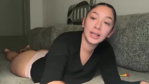 penelopeinwonderland online show from 3, 2, 2026