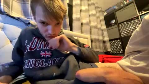 Snapshot of penguin666778 chatting on 14, 12, 2025 Penguin online show from 14, 12, 2025