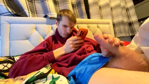 Snapshot of penguin666778 chatting on 15, 12, 2025 Penguin online show from 15, 12, 2025