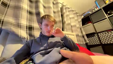 Penguin online show from 20, 12, 2025