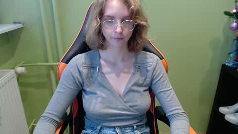 Snapshot of penny_lust chatting on 5, 1, 2026 Penny online show from 5, 1, 2026