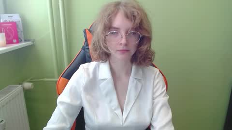 Snapshot of penny_lust chatting on 6, 1, 2026 Penny online show from 6, 1, 2026