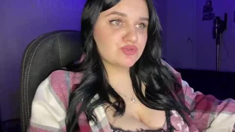 penny_perry online show from 15, 4, 2026