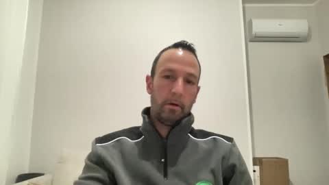 peppinslosqualo online show from 17, 2, 2025