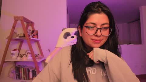 Sarah Ana Banana online show from 5, 2, 2025