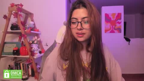 Sarah Ana Banana online show from 5, 10, 2025