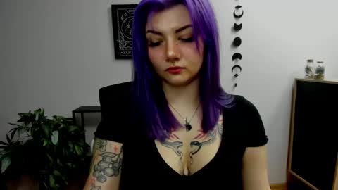 Snapshot of perfect_gabbie chatting on 12, 12, 2024 Gabbie online show from 12, 12, 2024