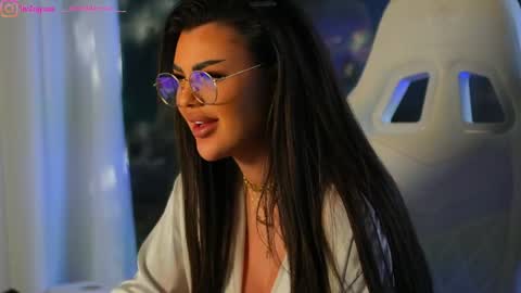 Snapshot of perfectt33n chatting on 18, 12, 2024 Dee online show from 18, 12, 2024