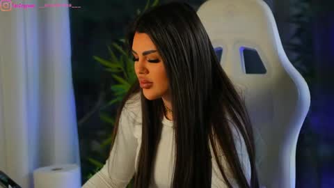 Snapshot of perfectt33n chatting on 19, 12, 2024 Dee online show from 19, 12, 2024