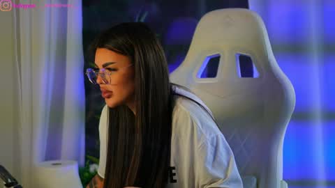 Snapshot of perfectt33n chatting on 20, 1, 2025 Dee online show from 20, 1, 2025