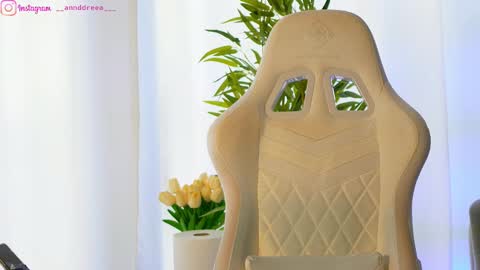 Snapshot of perfectt33n chatting on 24, 2, 2025 Dee online show from 24, 2, 2025