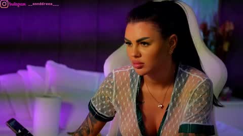 Snapshot of perfectt33n chatting on 24, 9, 2025 Dee online show from 24, 9, 2025