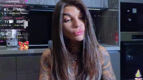 Snapshot of perfecttbaby77n chatting on 30, 12, 2024 Anna online show from 30, 12, 2024